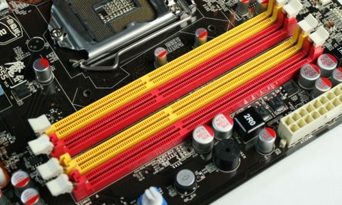 电脑芯片插槽