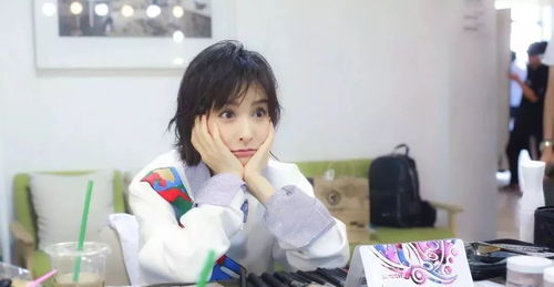 吴昕在节目中分享护肤心得