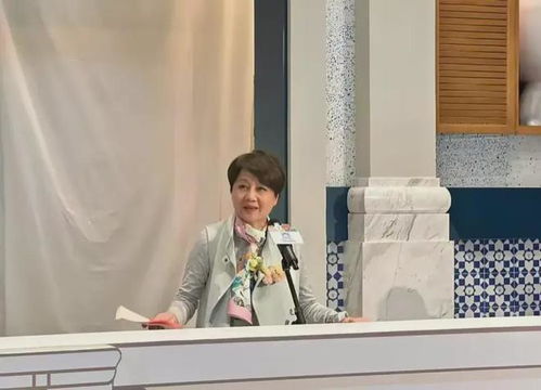 何猷君参加活动的照片