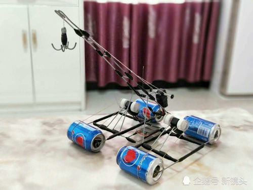 易拉罐做的机器人