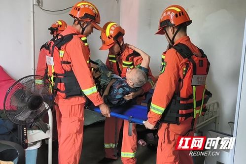 直击太师屯镇养老照料中心洪水救援：71岁幸存老人回忆惊魂时刻