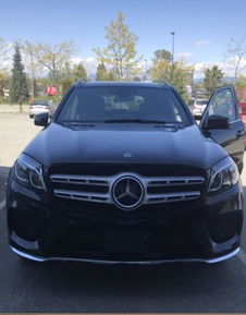 奔驰女司机亮证逼让路事件背后的真相大揭秘