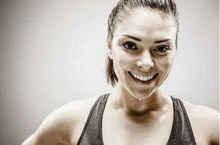 运动出汗后的皮肤状态对比图