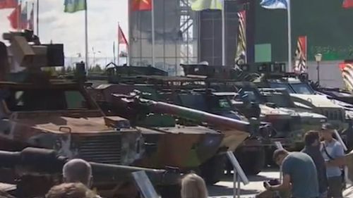 俄军军事装备展示