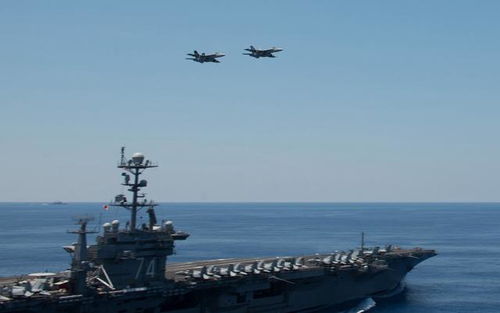 美国航母战斗群在南海巡航