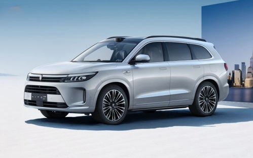 鸿蒙智行全新问界M7中控设计惊艳亮相！独立三屏+AR HUD，还有更多惊喜