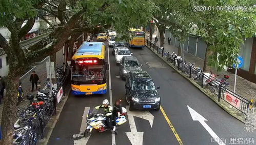 你有因为送餐晚了责备外卖员吗？