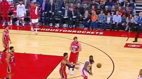 哈登打台球超有实力，这球技太牛啦！