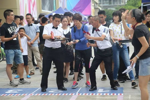 众人讨论示意图