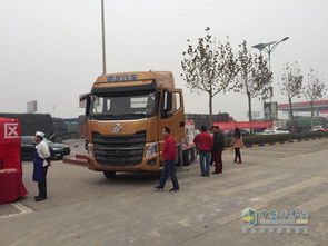 乘龙卡车公益活动