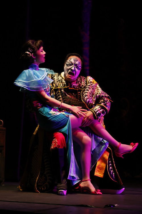 71岁陈佩斯坚守喜剧之路：继承父志，只为更多欢乐！