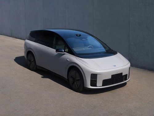 理想i8改统一版本，33.98万起售，车载冰箱+铂金音响成标配！