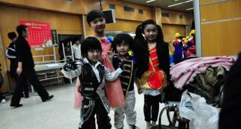 白敬亭郑合惠子奇遇同框，粉丝沸腾！