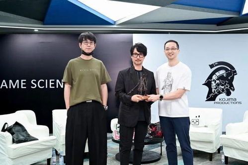 小岛秀夫在 BW2025 舞台上被欢呼