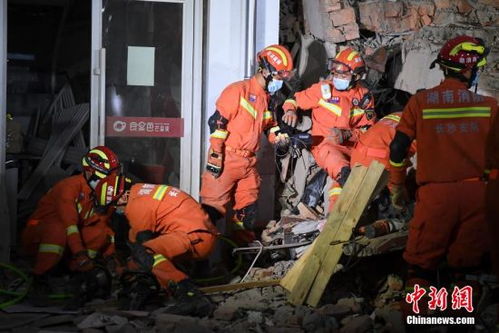 广东肇庆鼎湖现内涝 居民生活受困