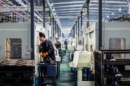 卫星生产车间内部