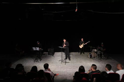 房主任泪崩：恳请粉丝远离黄牛票！