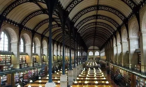 北大图书馆外观