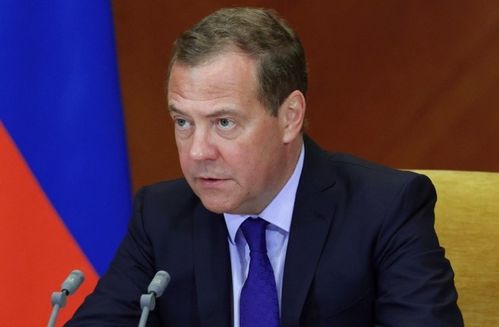 唐驳虎解读：梅德韦杰夫对美强硬回应背后的深意