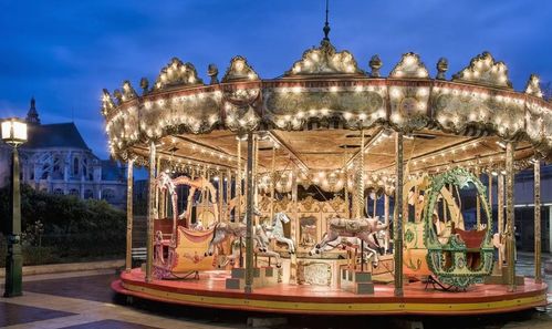 梦幻的旋转木马