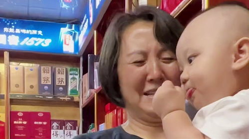 弟弟认怂！被大13岁的姐姐拿捏得死死的