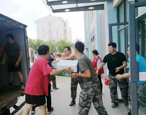 新疆网红桥绳索断裂 游客落水事件引发关注