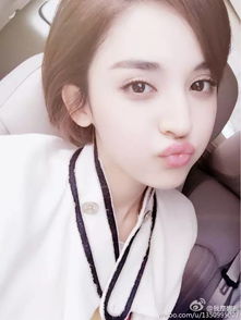 娜扎公益活动照片