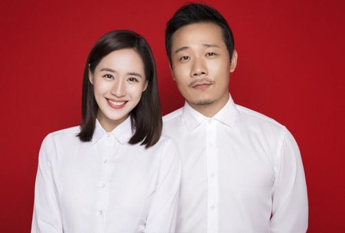 赖某与助理登记结婚现场照片