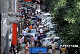 印度街头繁忙景象