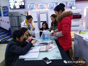 店主忙碌的身影