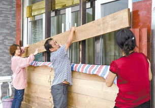 居民加固房屋门窗