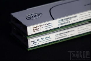 英特尔风波不断，股价跌超3%背后的故事