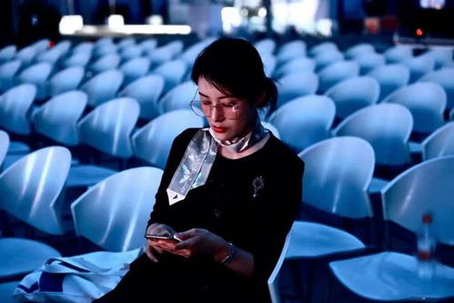 女主持人幕后努力