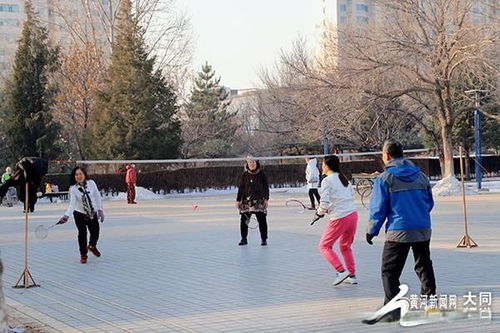 市民们积极参加晨练活动