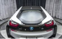 鸿蒙智行智界新款双7车型：预售1小时破万的秘密！