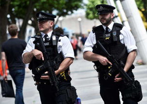 爱奇艺认证的三部爆剧，首推《狂飙》，热度口碑双丰收！