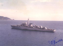 西湖船助力潜艇部队再创辉煌，背后故事令人震撼