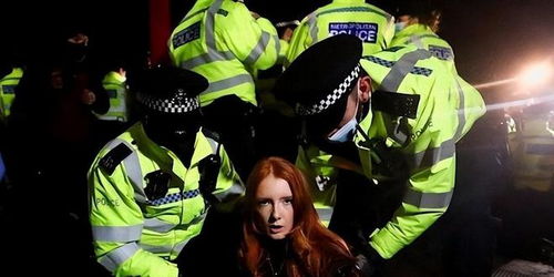 震惊！15岁少女竟如此胆大妄为，未成年犯罪问题引深思