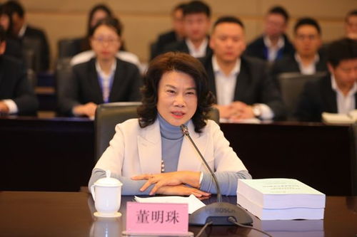 董明珠霸气回应玫瑰空调争议：创新不怕争议！