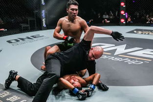 马嘉文在激烈的比赛现场