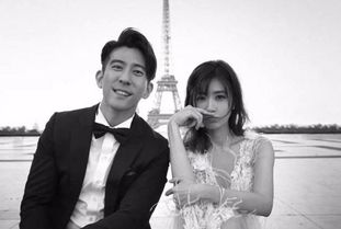 蔡徐坤与Jasmine合影