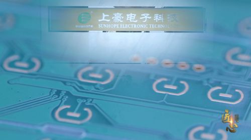 中美芯片博弈升级：谁能笑到最后?