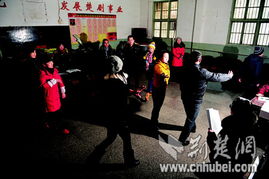 王撸杰和团队在排练