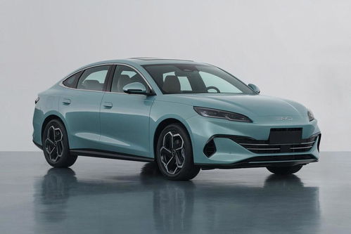 造车三巨头，瞄准年轻人第一辆车！