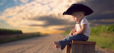 8岁自闭症男童大理苍山走失超72小时，涉事夏令营被查