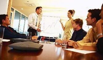 外交谈判桌上的场景