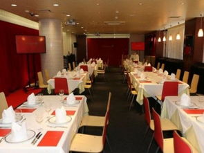 麦当劳餐厅内部环境