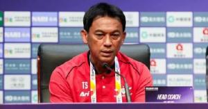 曼谷联球队集体合影