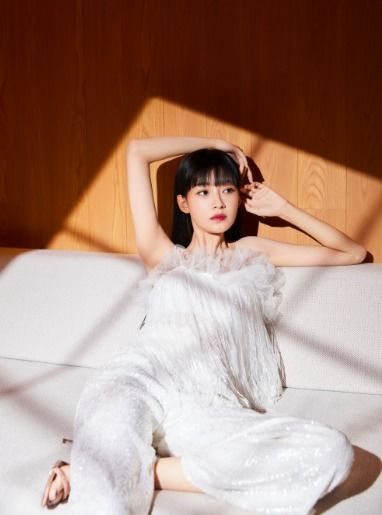 孙怡离婚后面临《再见爱人》邀约却不敢说话？