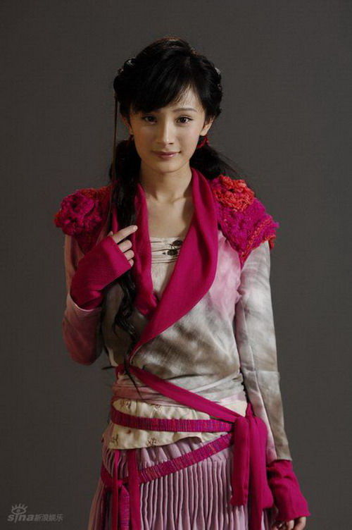 杨幂演技争议不断，流量女王还能否重回巅峰?